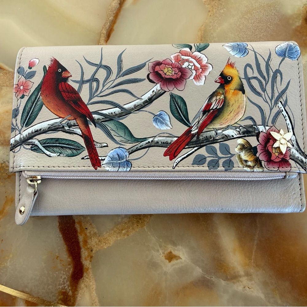 Anuschka Cardinal Family handpainted trifold woman’s wallet/clutch - Picture 3 of 12